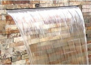 POOL WATERFEATURE LETTERBOX STYLE STAINLESS STEEL (600mm)